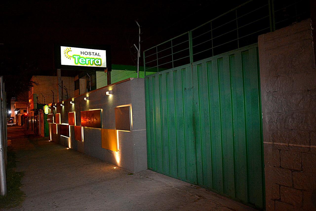 Hostal Terra 3 - Base Aerea Quito Exterior foto